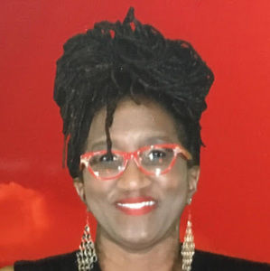 Meet your Posher, Ella